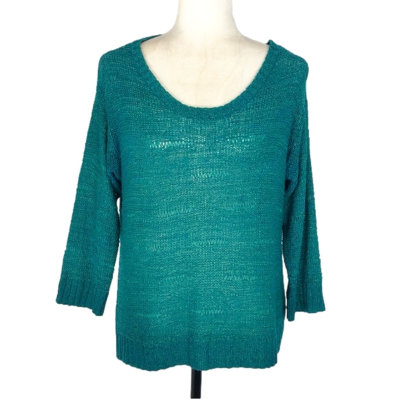 H&M Sweaters - H&M green lightweight knit top